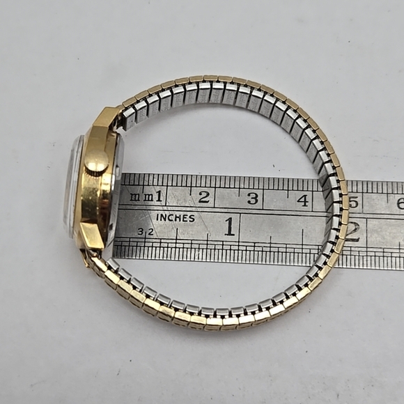 Womens Vintage Caravelle by Bulova Electronic Watch Gold Petite New Battery Read - Picture 9 of 13